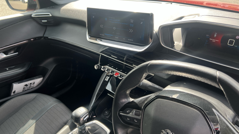 Peugeot 208 1.2 PureTech 100 Allure Premium 5dr Petrol Hatchback